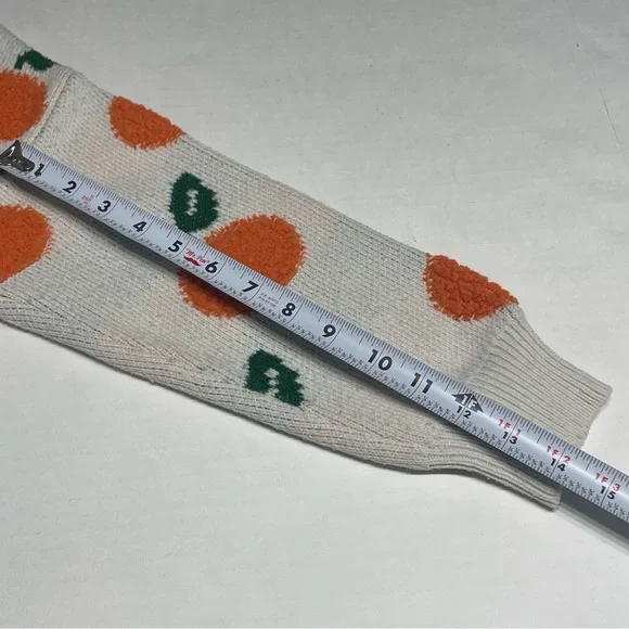 Oranges motif women’s Sweater. Size Small. Preowned. - Picture 5 of 7